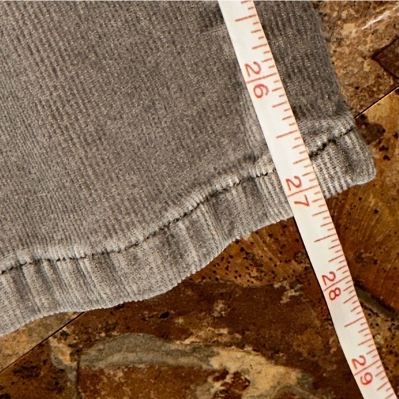 Talbots Women’s Straight Leg Corduroy Stretch Jeans Tan Size 8 Boot Cut Chino - Picture 9 of 9